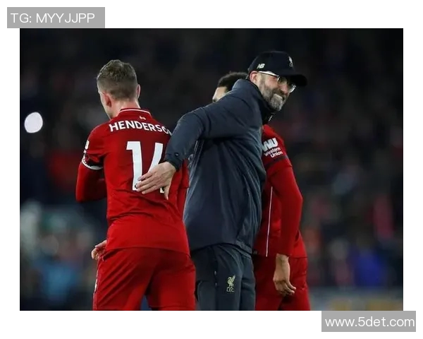 塞维利亚宣布与中场核心祖里奇续约至2025年，稳定球队中场引援计划